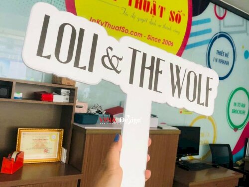 Hashtag cầm tay Loli & The Wolf - MSN174