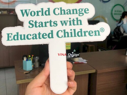 Hashtag cầm tay World Change Starts with Educated Children - MSN324