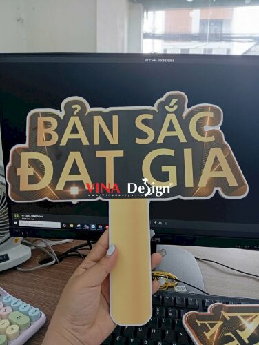 Hashtag cầm tay slogan Bản Sắc Đạt Gia - MSN669