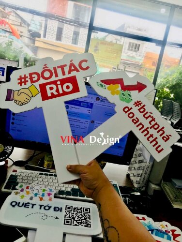 Hashtag cầm tay Bức Phá Thành Công Đối tác Rio - MSN672