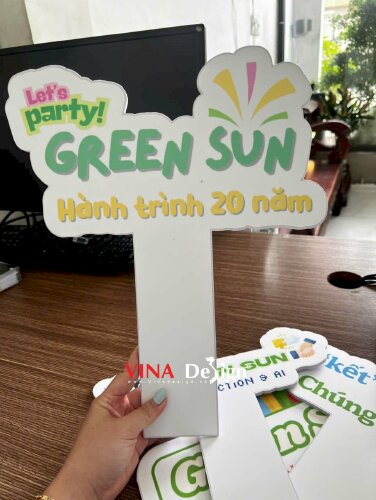 Hashtag cầm tay Let's Party! Green Sun Hành trình 20 năm - MSN673