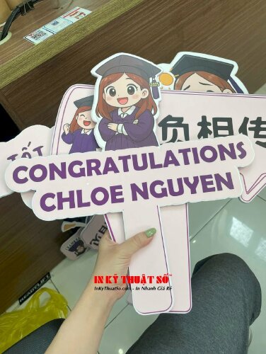Hashtag cầm tay Congratulations Chloe Nguyen - MSN694