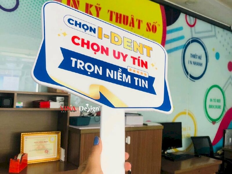 Hashtag cầm tay Slogan Chọn I-Dent chọn uy tín trọn niềm tin - MSN195