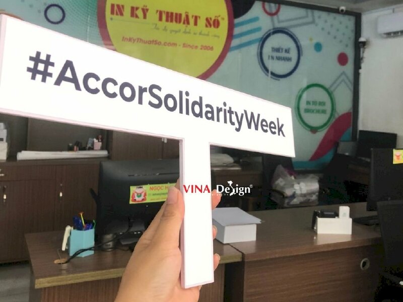 Hashtag cầm tay AccorSolidarityWeek - MSN336