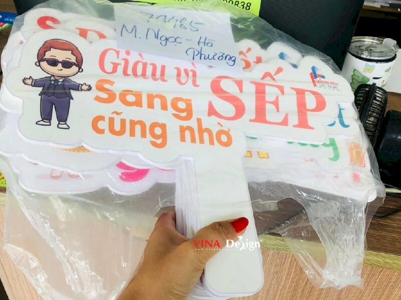 Hashtag cầm tay Giàu vì SẾP Sang cũng nhờ Sếp - MSN267