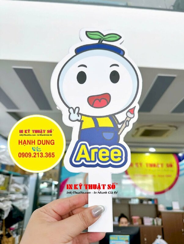 Hashtag chibi cầm tay Bé Mầm AREE linh vật đại diện xưởng nghệ thuật Art Tree - MSN527