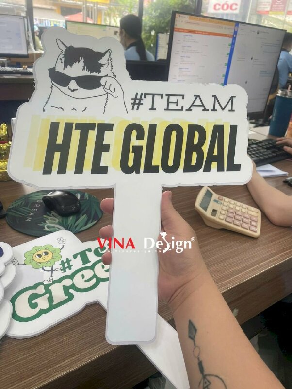 Hashtag cầm tay Team HTE Global - MSN580