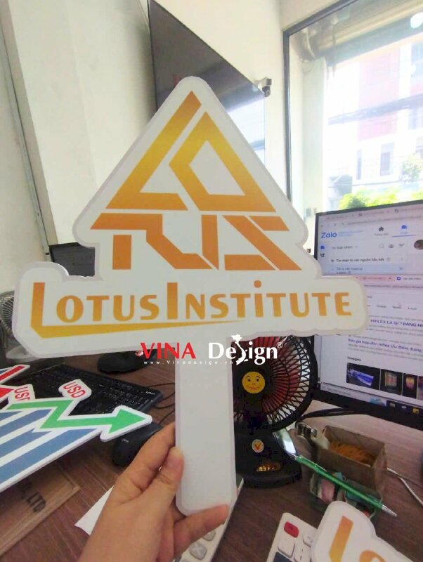 Hashtag cầm tay Lotus Institute - MSN647